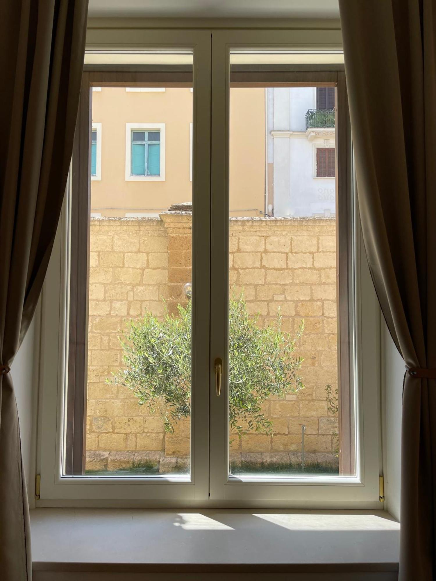 Palazzo Pitagora Hotel ตารันโต ภายนอก รูปภาพ